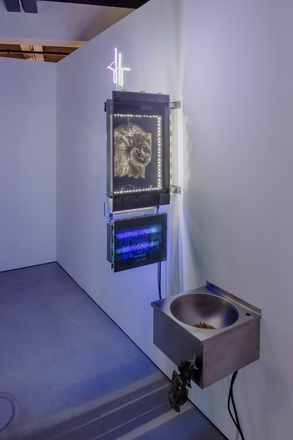 Chloé Delarue, TAFAA – FERTILITY DEVICE (NUDGE FOR THE SCAPEGOAT), 2021, installation view, «Schweizer Medienkunst, Pax Art Awards 2021», 2022, HEK (House of Electronic Arts), Photo: Franz Wamhof